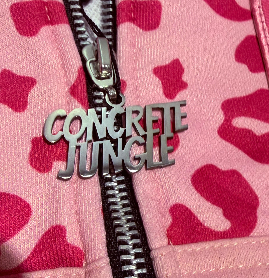Concretejungle Pink Leopard cropped 🐆 sweatsuit