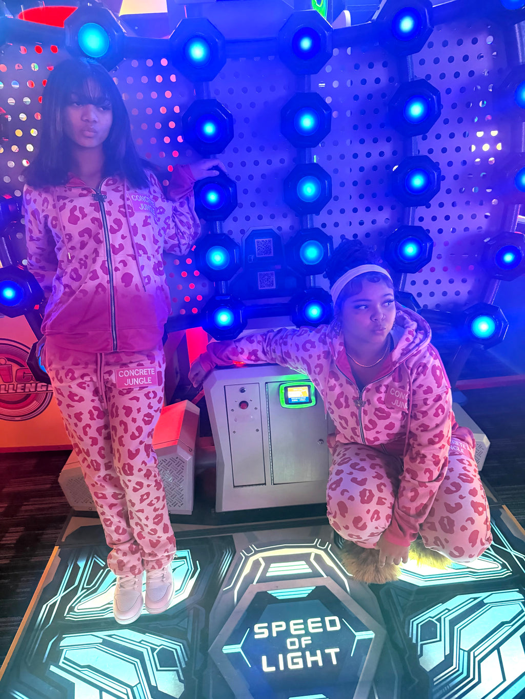 Concretejungle Pink Leopard cropped 🐆 sweatsuit