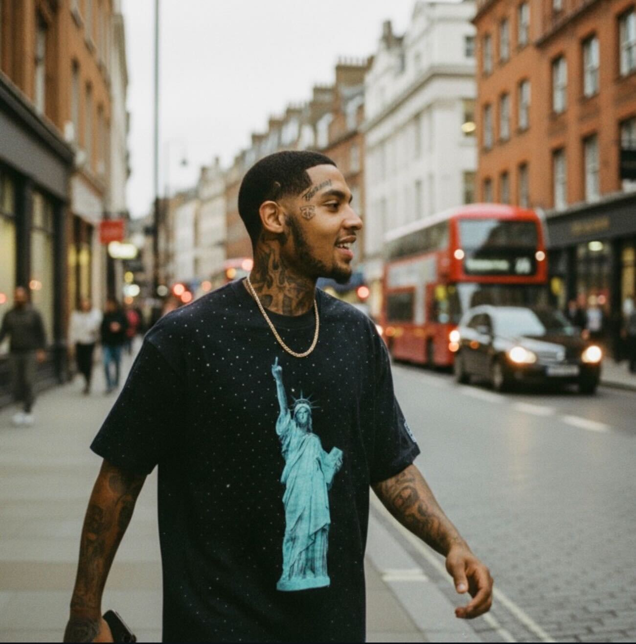 Statue of Liberty - Rhinestone Distressed Tee